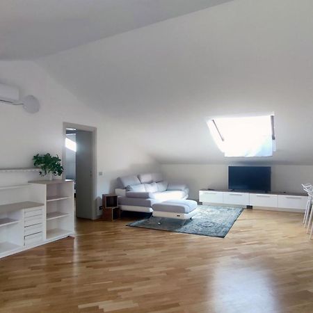 Апартаменти Loft La Colomba Боббіо Екстер'єр фото